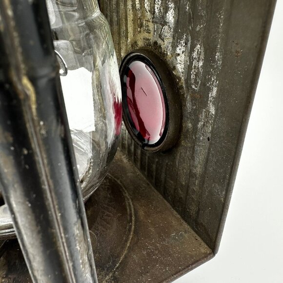 1923 ANTIQUE Dietz Junior Cold Blast Wagon Lamp Lantern USA Red Bullseye Lens H6 - Picture 7 of 16